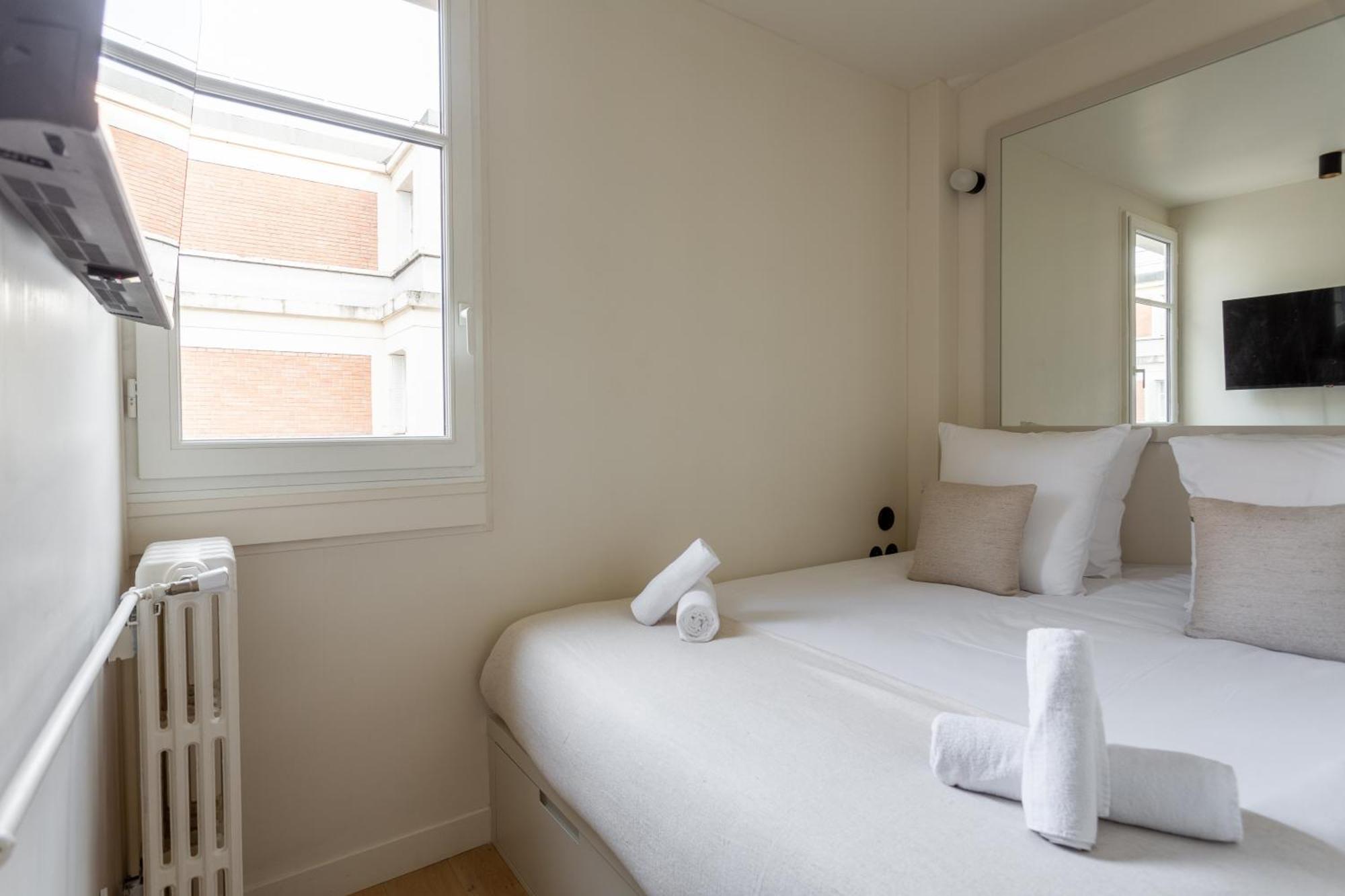 The Carla Suite Eiffel Tower View 파리 외부 사진